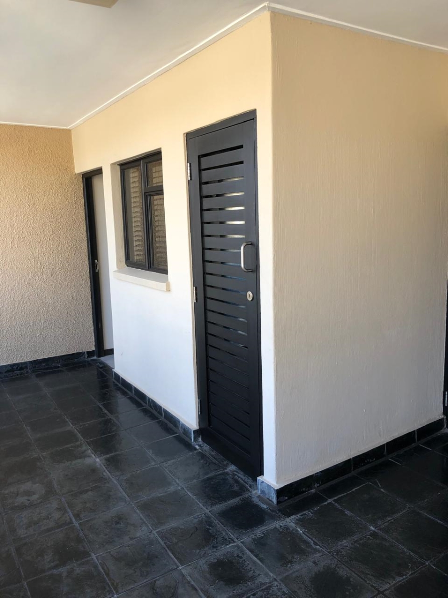 2 Bedroom Property for Sale in Sherwood KwaZulu-Natal
