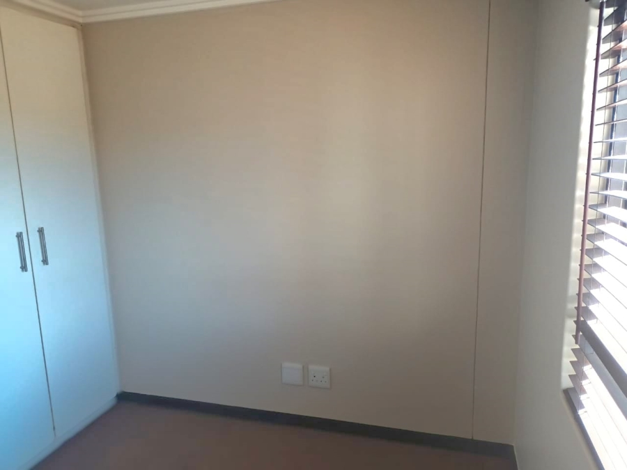 2 Bedroom Property for Sale in Sherwood KwaZulu-Natal