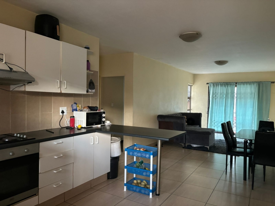 2 Bedroom Property for Sale in Montclair KwaZulu-Natal
