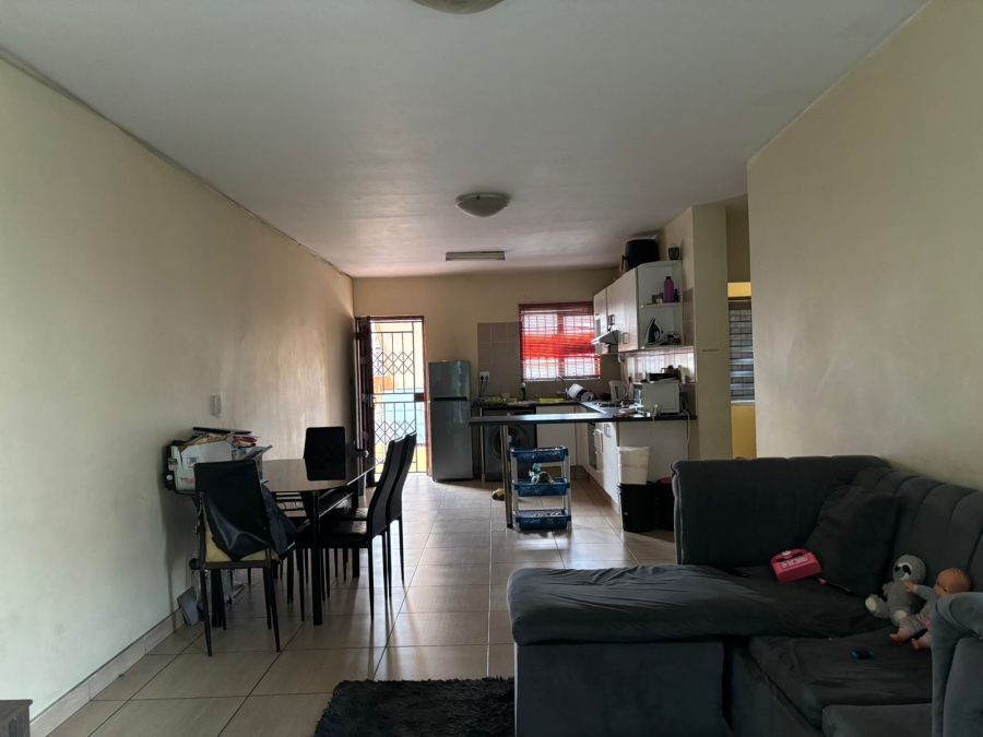 2 Bedroom Property for Sale in Montclair KwaZulu-Natal