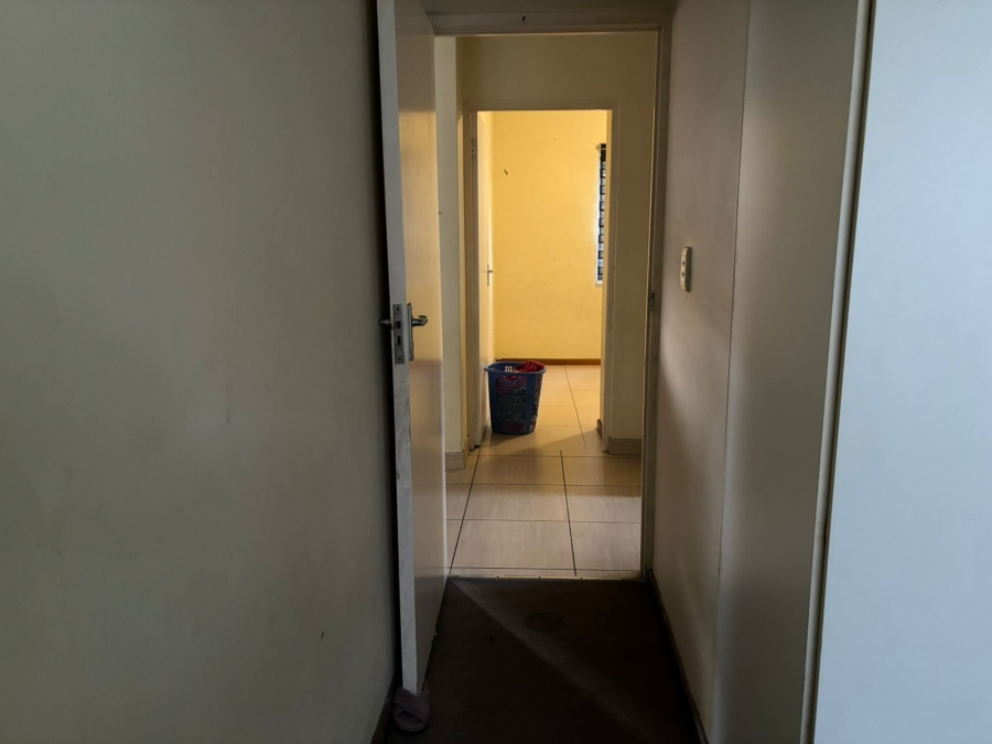 2 Bedroom Property for Sale in Montclair KwaZulu-Natal