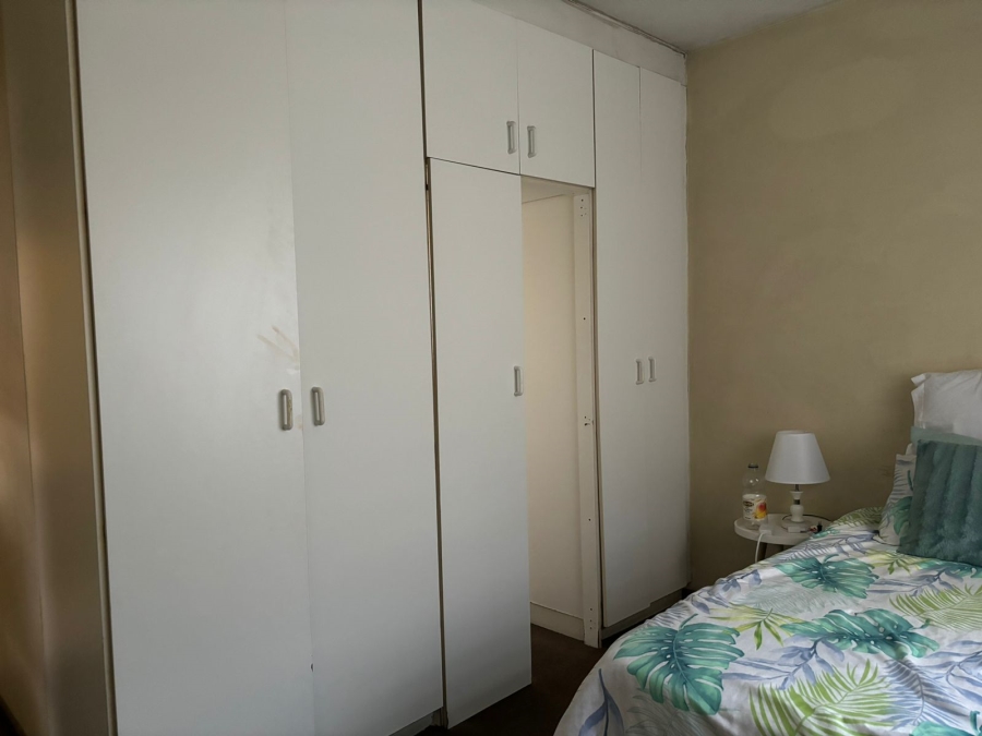 2 Bedroom Property for Sale in Montclair KwaZulu-Natal