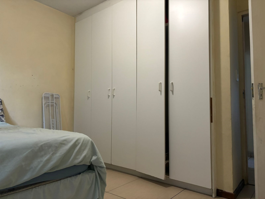 2 Bedroom Property for Sale in Montclair KwaZulu-Natal