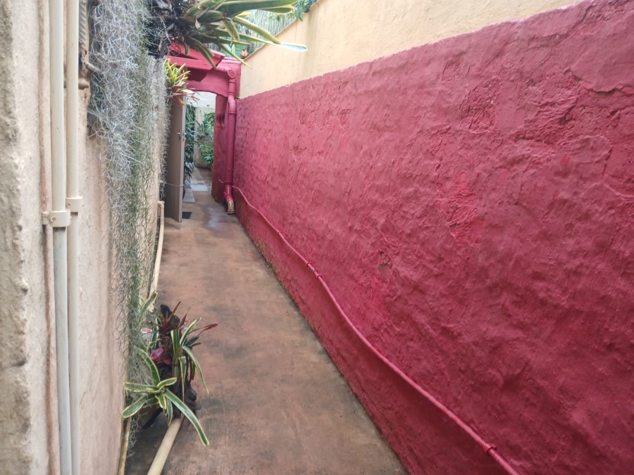 To Let 1 Bedroom Property for Rent in Mtunzini KwaZulu-Natal