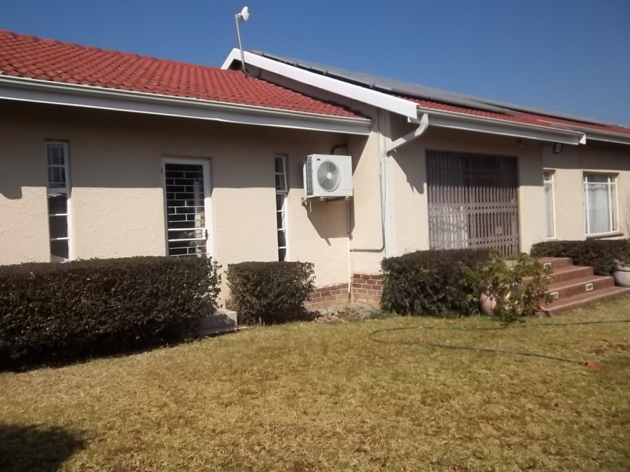 3 Bedroom Property for Sale in Aviary Hill KwaZulu-Natal