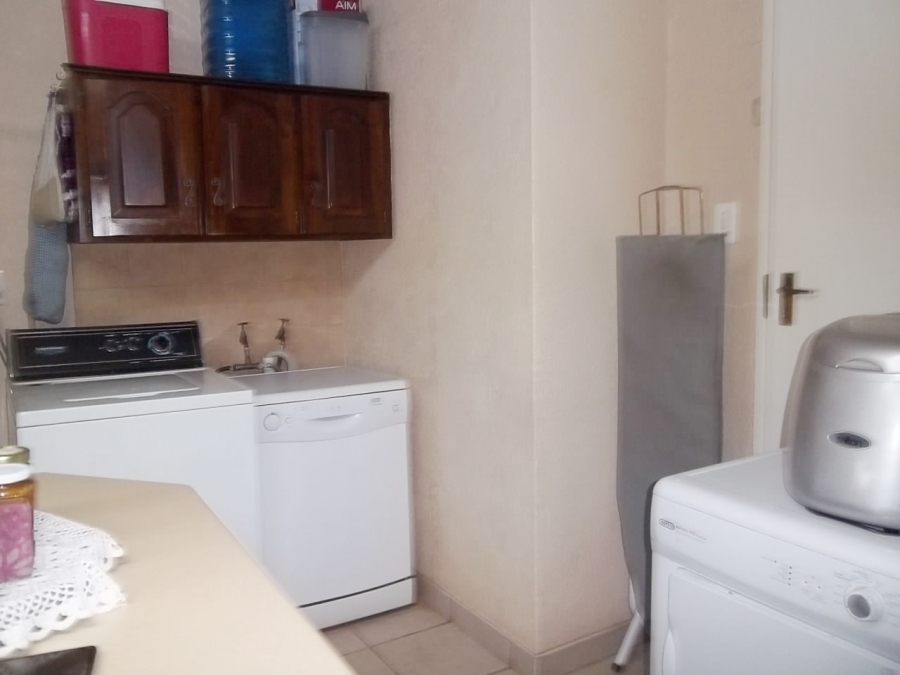 3 Bedroom Property for Sale in Aviary Hill KwaZulu-Natal