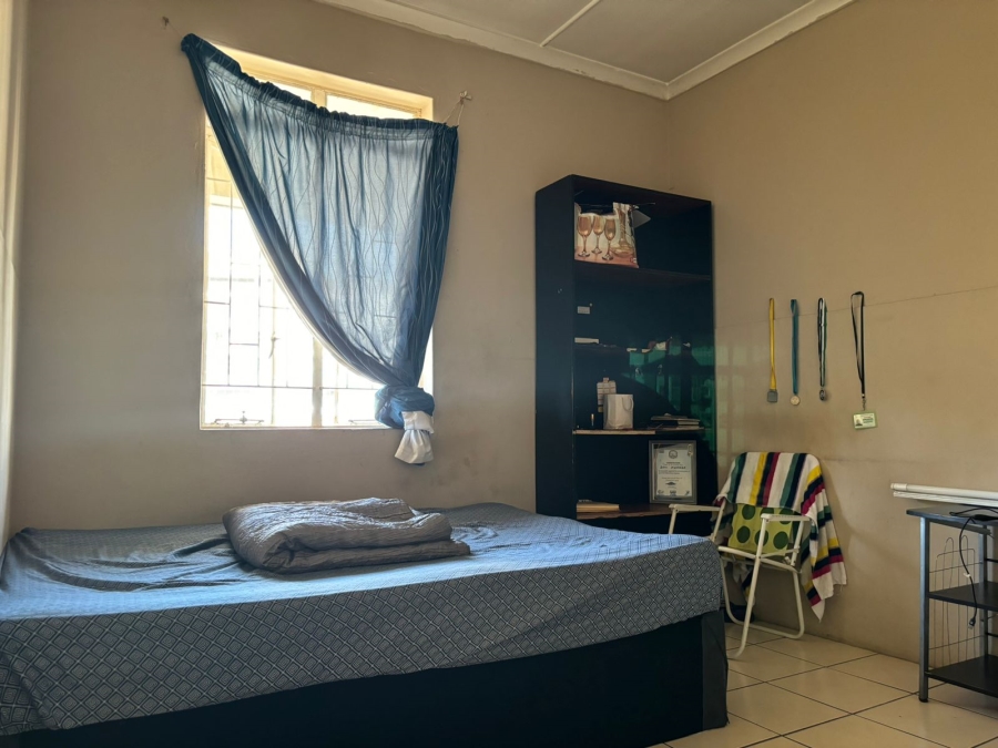 2 Bedroom Property for Sale in Westridge KwaZulu-Natal