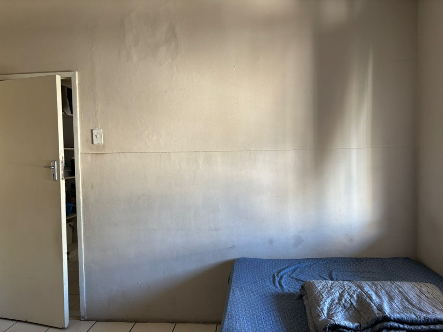 2 Bedroom Property for Sale in Westridge KwaZulu-Natal
