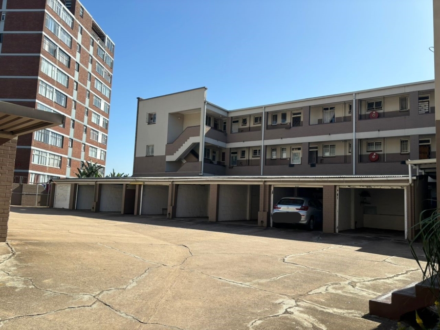 2 Bedroom Property for Sale in Westridge KwaZulu-Natal