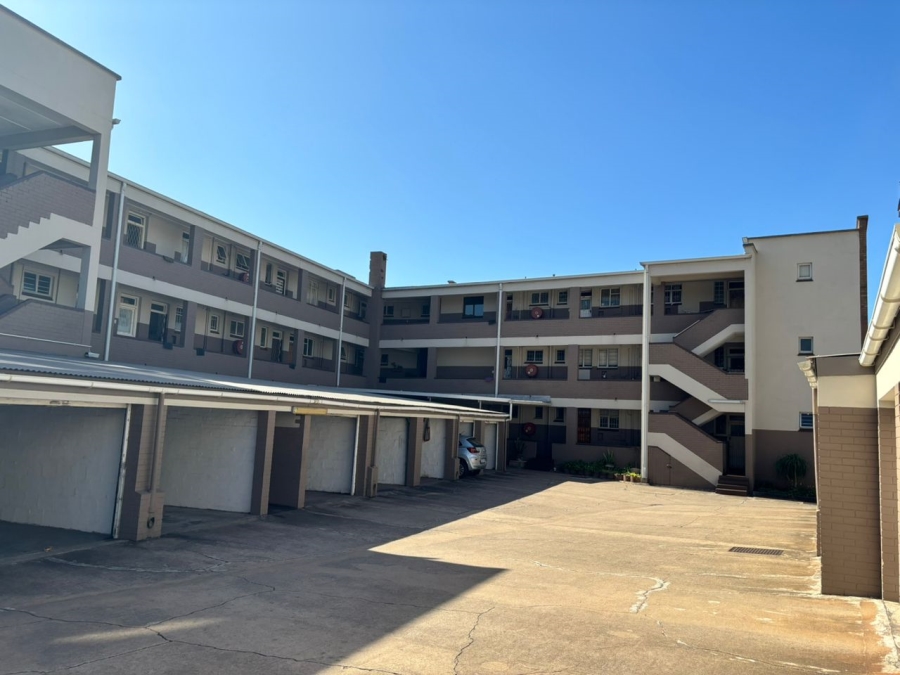 2 Bedroom Property for Sale in Westridge KwaZulu-Natal