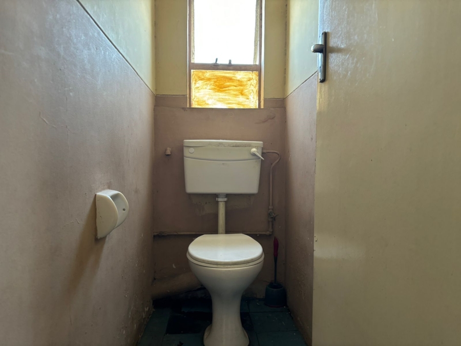 2 Bedroom Property for Sale in Glenwood KwaZulu-Natal