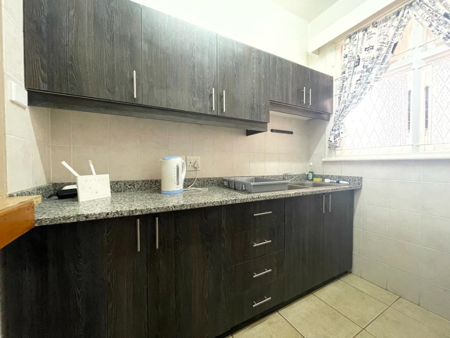To Let 2 Bedroom Property for Rent in Morningside KwaZulu-Natal