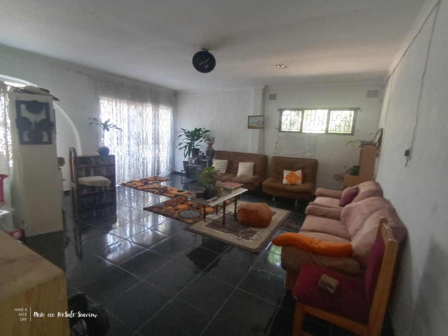 3 Bedroom Property for Sale in Mount Vernon KwaZulu-Natal
