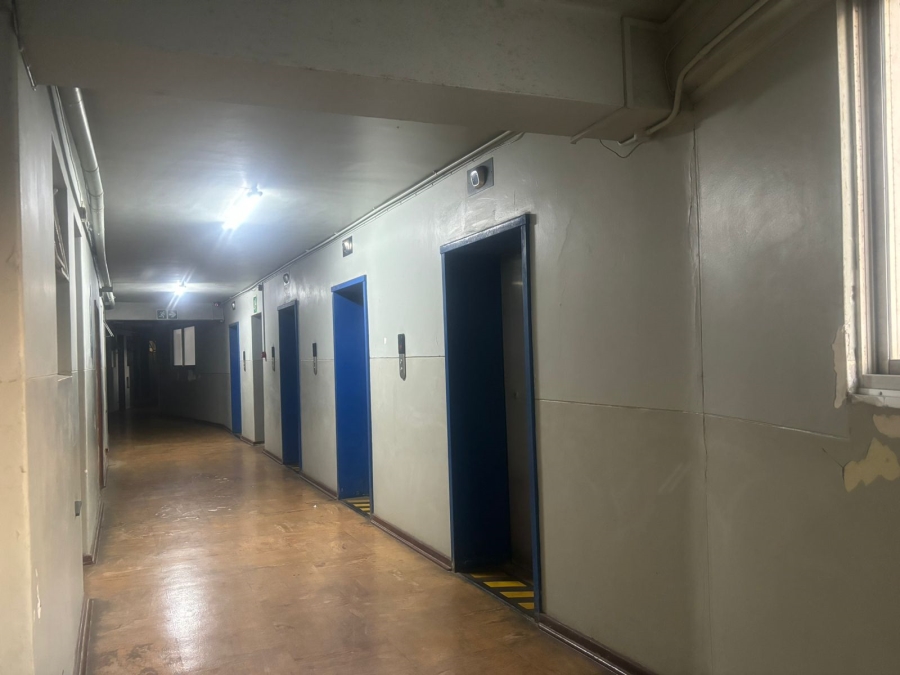 2 Bedroom Property for Sale in Durban Central KwaZulu-Natal