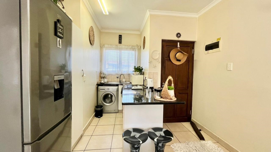 2 Bedroom Property for Sale in Sheffield Beach KwaZulu-Natal