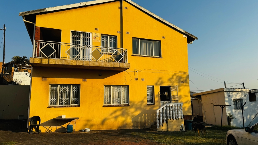6 Bedroom Property for Sale in Merebank East KwaZulu-Natal