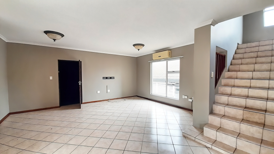 To Let 3 Bedroom Property for Rent in Seaward Estate KwaZulu-Natal