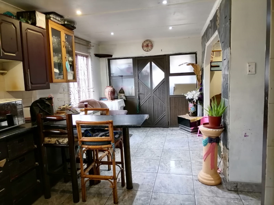 2 Bedroom Property for Sale in Wiggins KwaZulu-Natal