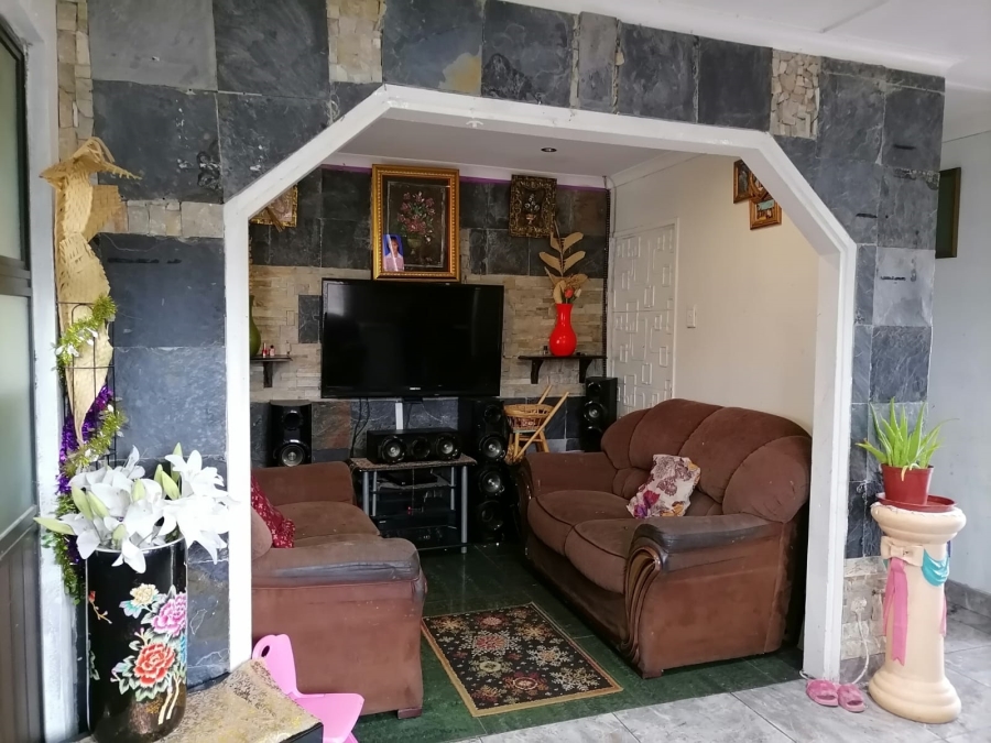 2 Bedroom Property for Sale in Wiggins KwaZulu-Natal