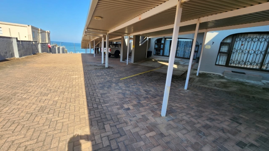 3 Bedroom Property for Sale in Uvongo Beach KwaZulu-Natal