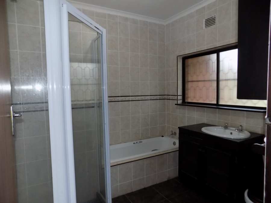 4 Bedroom Property for Sale in Margate KwaZulu-Natal