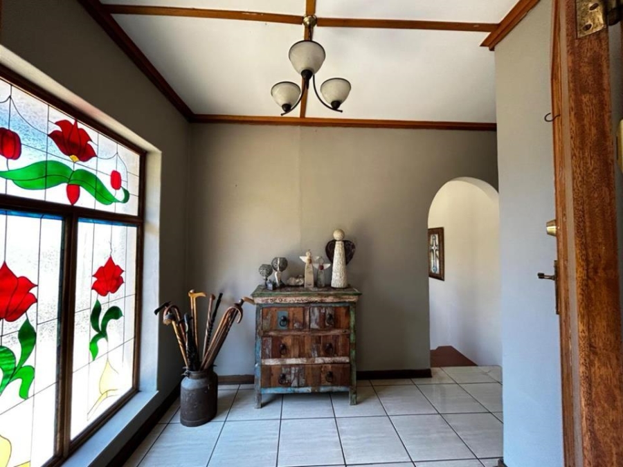 4 Bedroom Property for Sale in Signal Hill KwaZulu-Natal