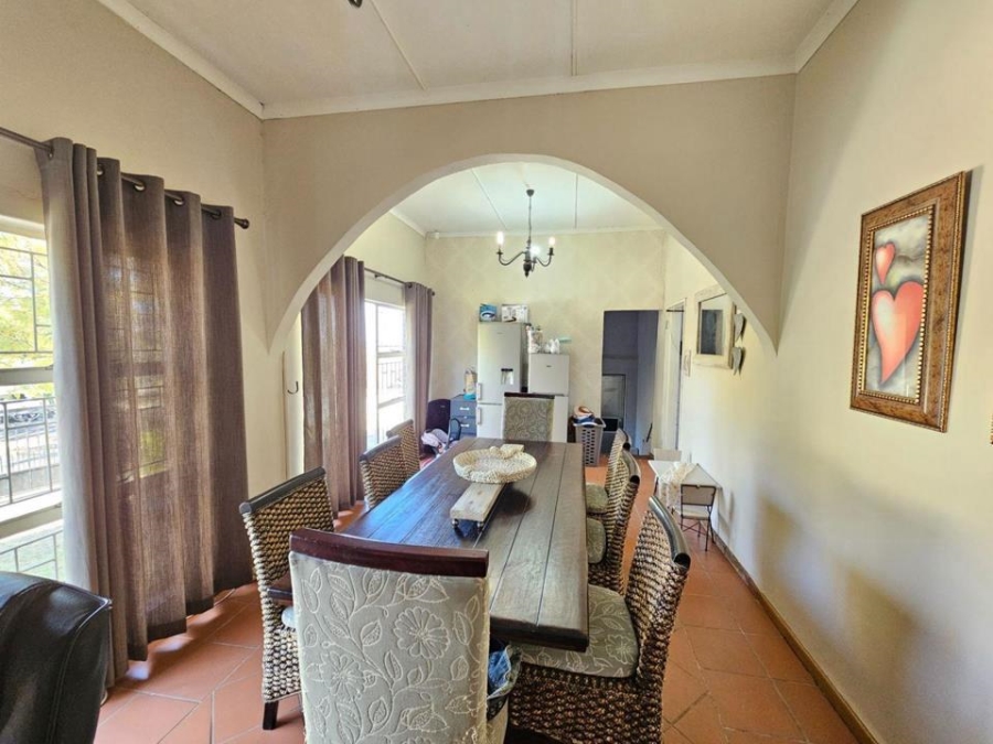 4 Bedroom Property for Sale in Signal Hill KwaZulu-Natal
