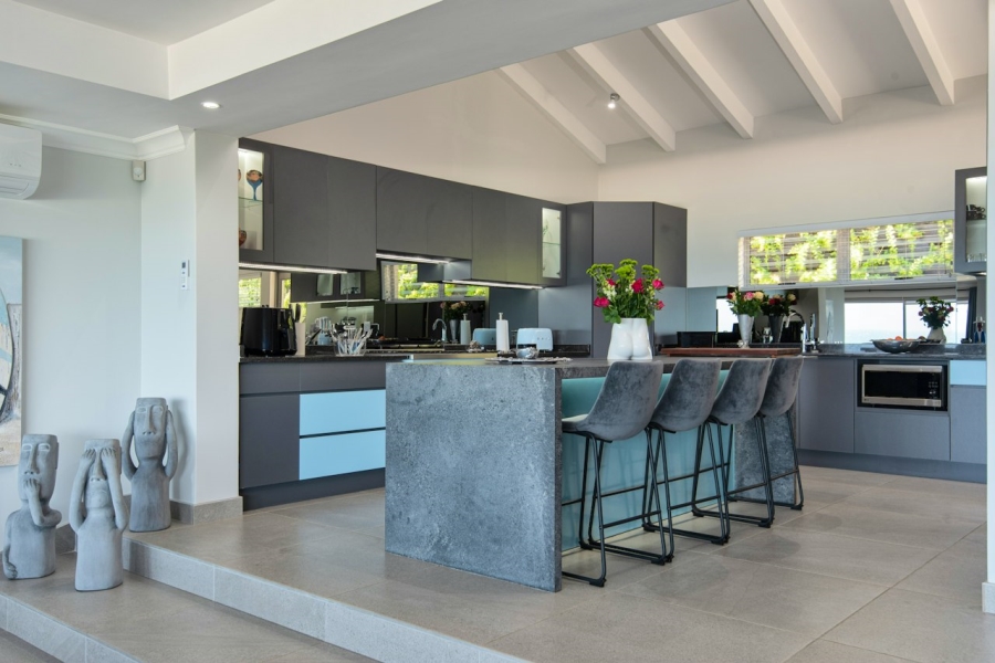 5 Bedroom Property for Sale in Ballito Central KwaZulu-Natal