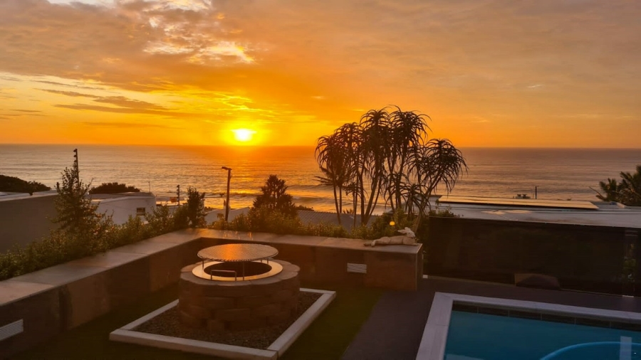 5 Bedroom Property for Sale in Ballito Central KwaZulu-Natal