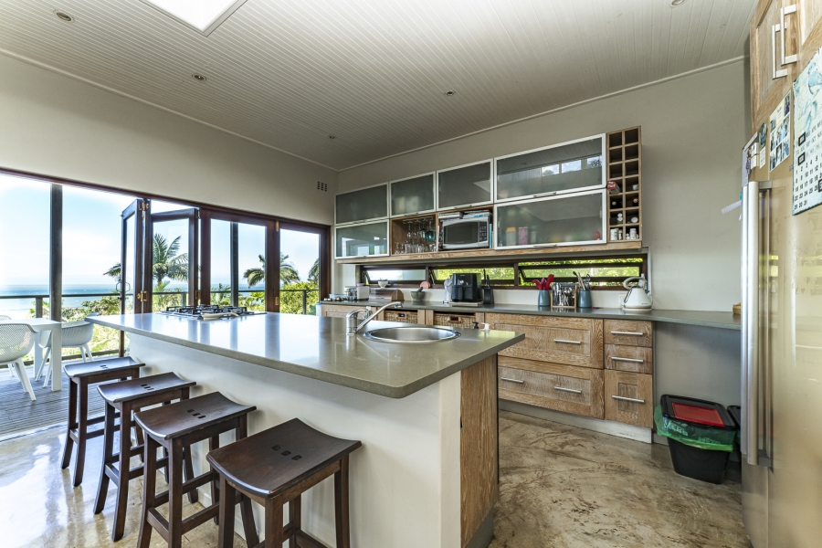 5 Bedroom Property for Sale in Zinkwazi Beach KwaZulu-Natal