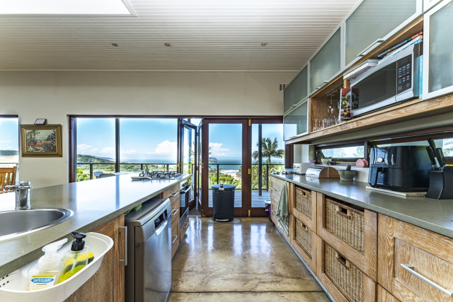 5 Bedroom Property for Sale in Zinkwazi Beach KwaZulu-Natal