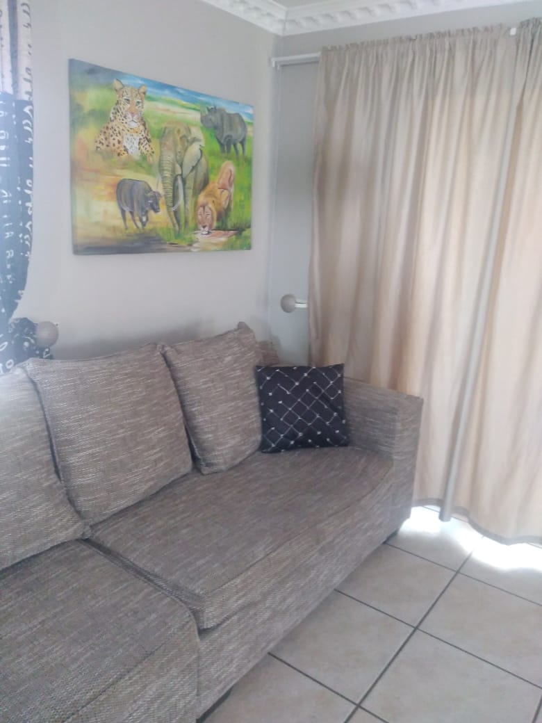 5 Bedroom Property for Sale in Amanzimtoti KwaZulu-Natal