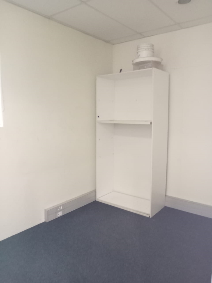 Commercial Property for Sale in Kloof KwaZulu-Natal