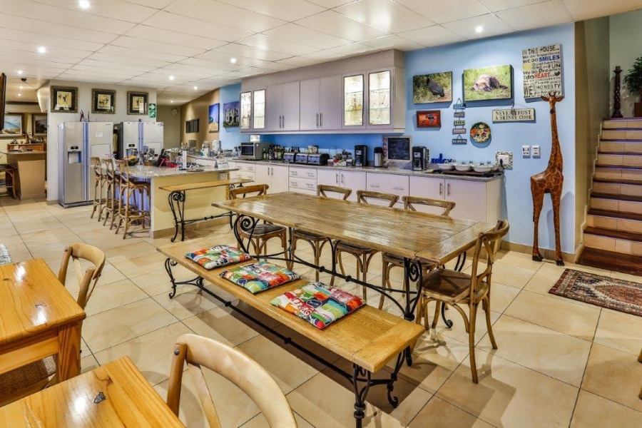 8 Bedroom Property for Sale in Ballito Central KwaZulu-Natal