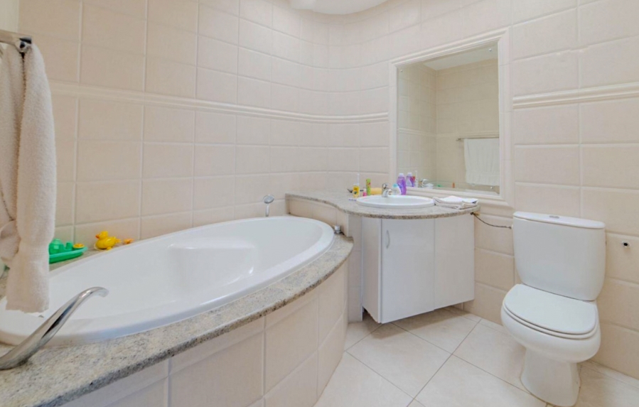 5 Bedroom Property for Sale in Ballito Central KwaZulu-Natal