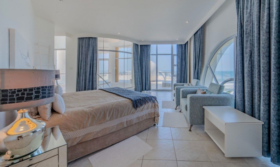 5 Bedroom Property for Sale in Ballito Central KwaZulu-Natal
