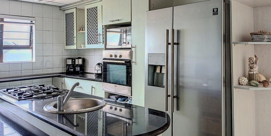 8 Bedroom Property for Sale in Ballito Central KwaZulu-Natal