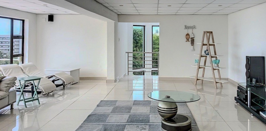 8 Bedroom Property for Sale in Ballito Central KwaZulu-Natal