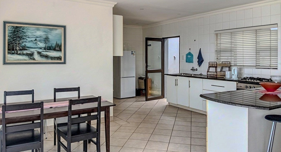 8 Bedroom Property for Sale in Ballito Central KwaZulu-Natal