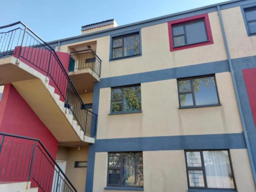 2 Bedroom Property for Sale in Madadeni J KwaZulu-Natal