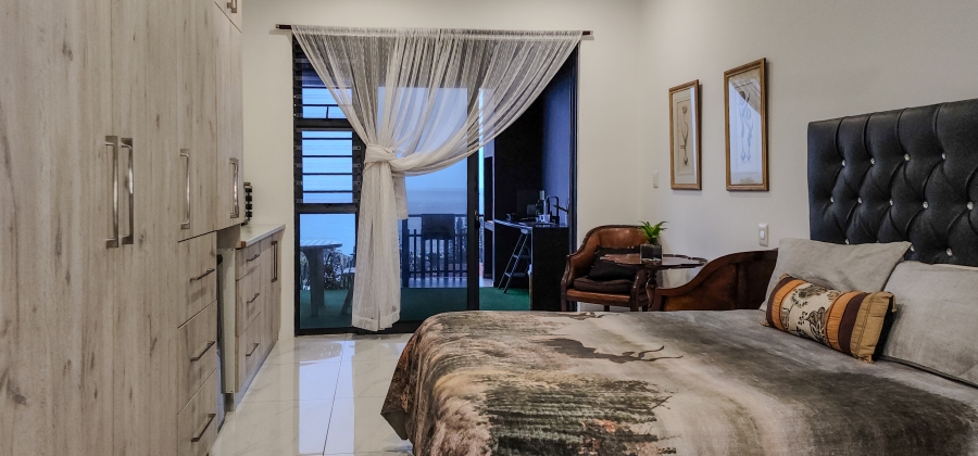 5 Bedroom Property for Sale in Ballito Central KwaZulu-Natal