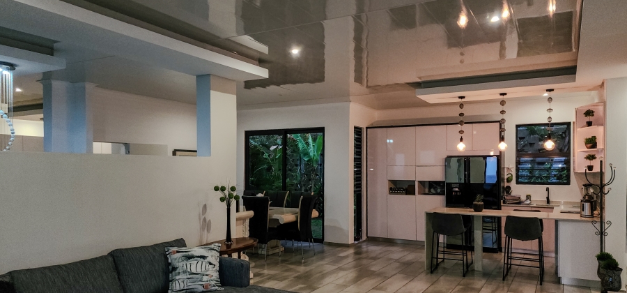 5 Bedroom Property for Sale in Ballito Central KwaZulu-Natal