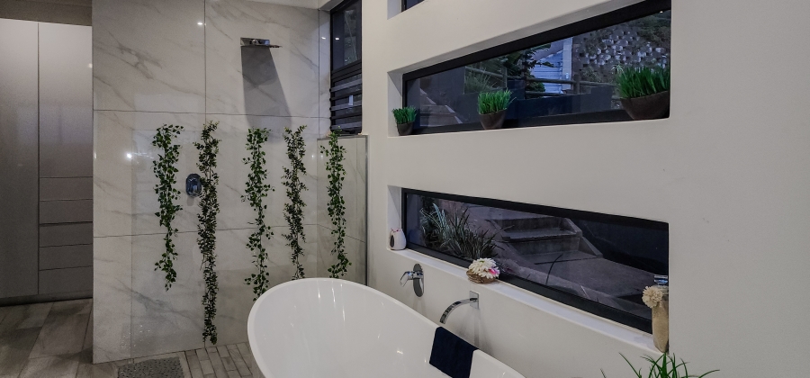 5 Bedroom Property for Sale in Ballito Central KwaZulu-Natal