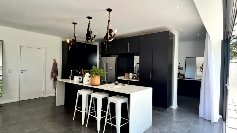4 Bedroom Property for Sale in Ballito Central KwaZulu-Natal