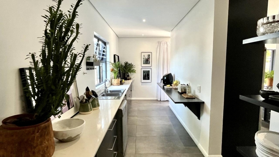 4 Bedroom Property for Sale in Ballito Central KwaZulu-Natal