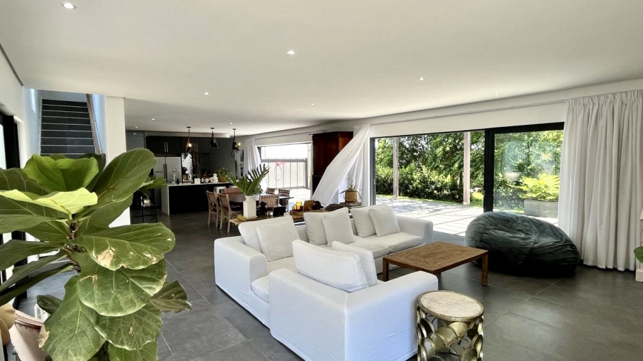 4 Bedroom Property for Sale in Ballito Central KwaZulu-Natal