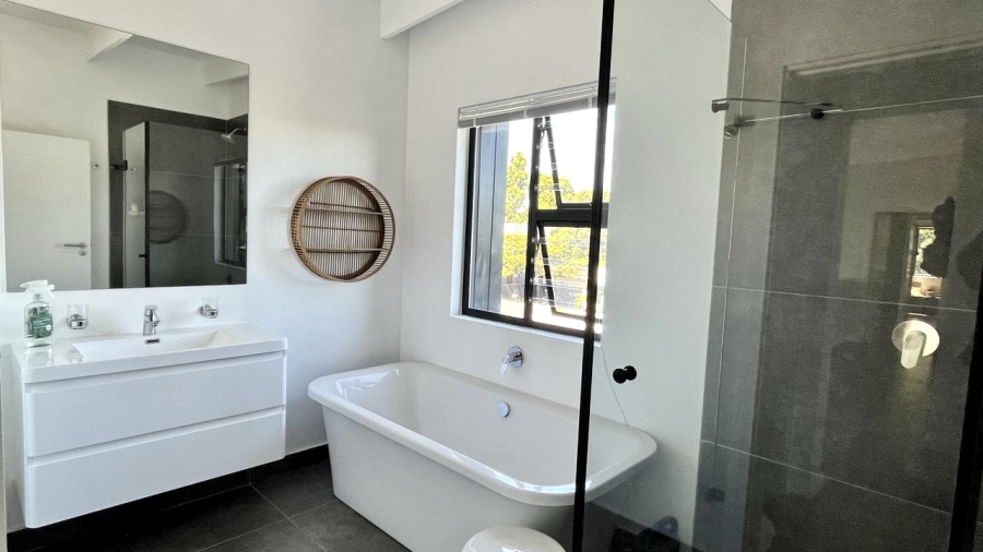 4 Bedroom Property for Sale in Ballito Central KwaZulu-Natal
