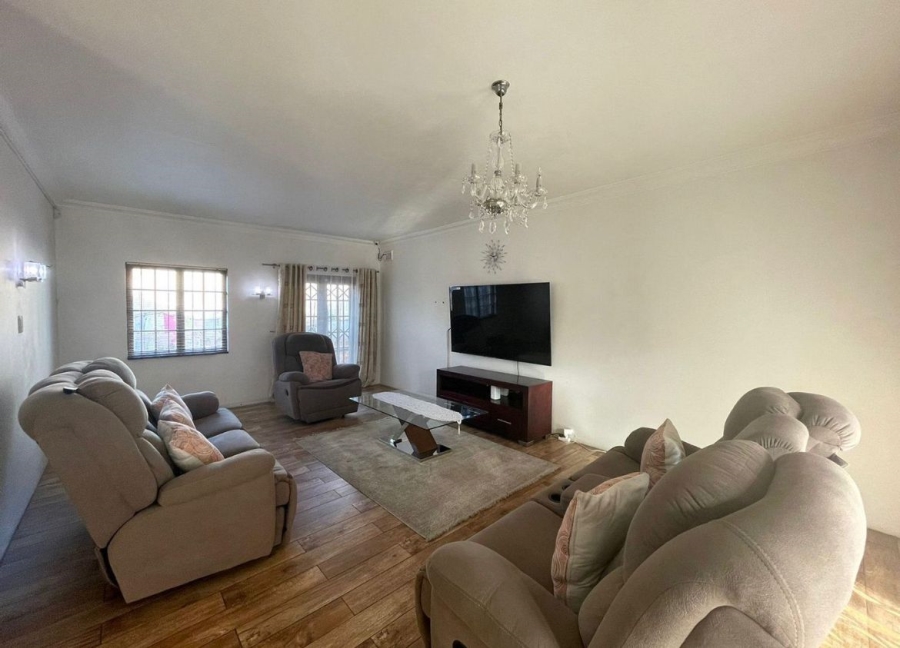 3 Bedroom Property for Sale in Glenwood KwaZulu-Natal