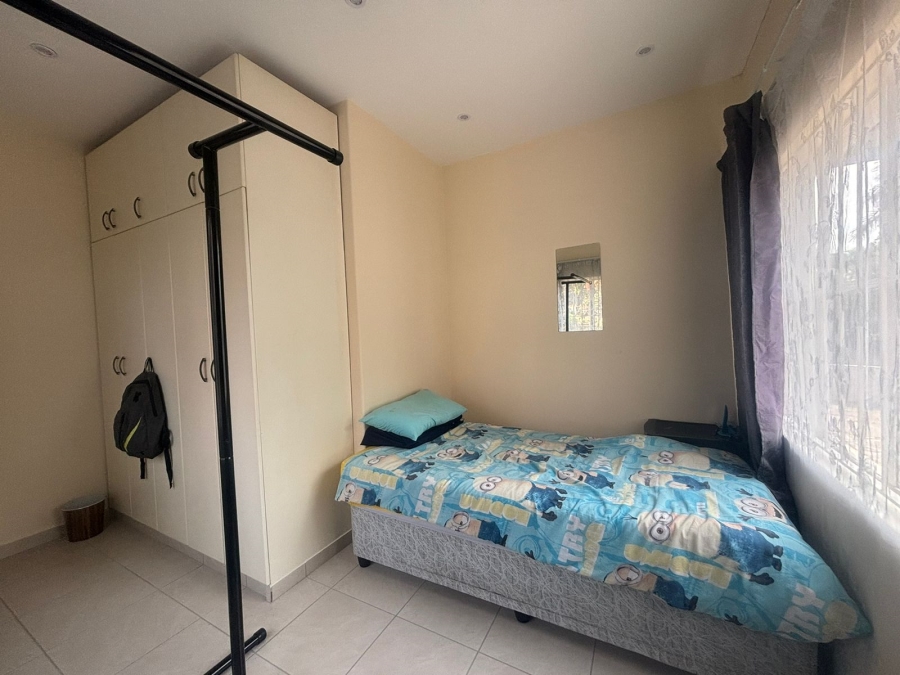 2 Bedroom Property for Sale in Windermere KwaZulu-Natal