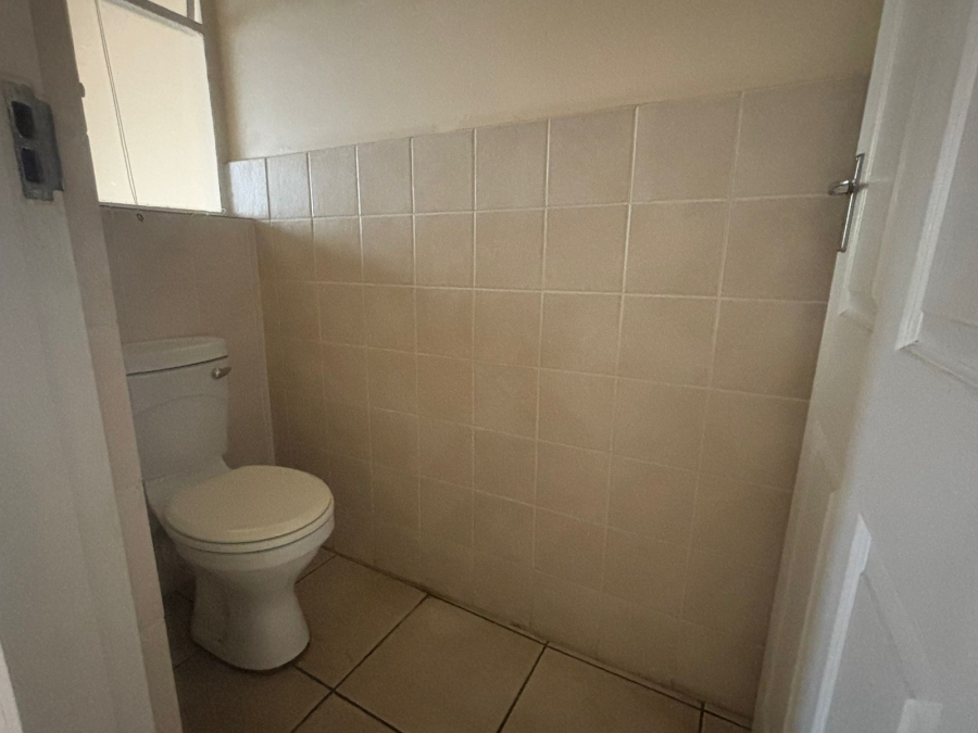 2 Bedroom Property for Sale in Windermere KwaZulu-Natal